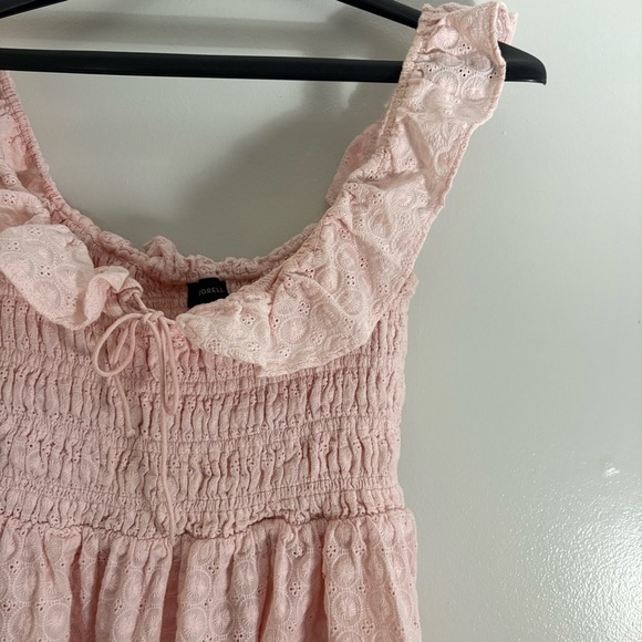 MAJORELLE Revolve Nelvin Mini Eyelet Ruffle Dress in Baby Pink Size Small - Picture 7 of 9